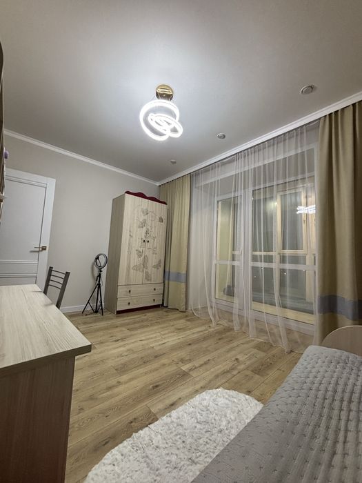 Продам 2х-комн квартиру