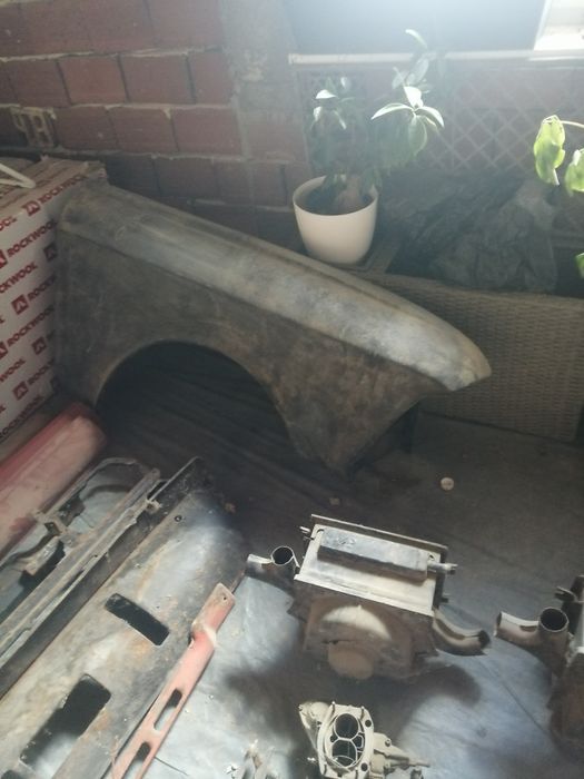 Продавам  части  за  Москвич  408