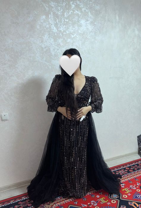 Продам красивое нарядное, платье.
