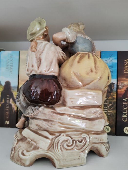 Bibelou antic german ,,Vânzătorul de peste"