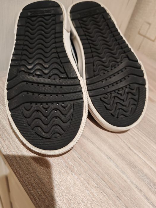 Обувки Geox  29 размер