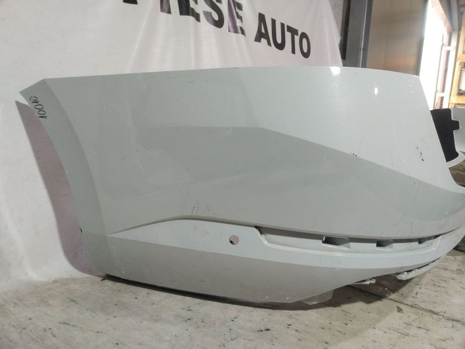 Bara spate Skoda Superb Kombi, Breack, 2015, 2016, 2017, 2018, 2019, 2020, 2021, 2022, 2023, cod origine OE 3V9807421. 10010