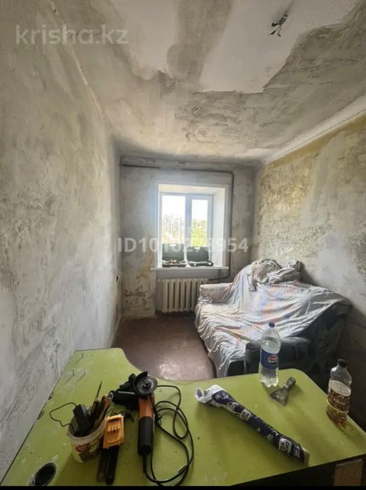 Продам квартиру п.Аксу