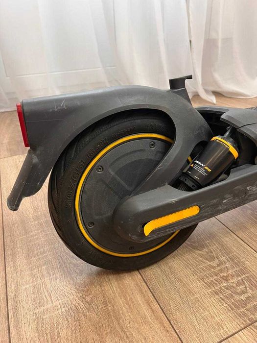 Ninebot KickScooter MAX G2