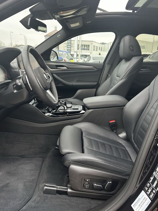 BMW  X4 2025,2000d,x-drive,M pach,17000km,garantie