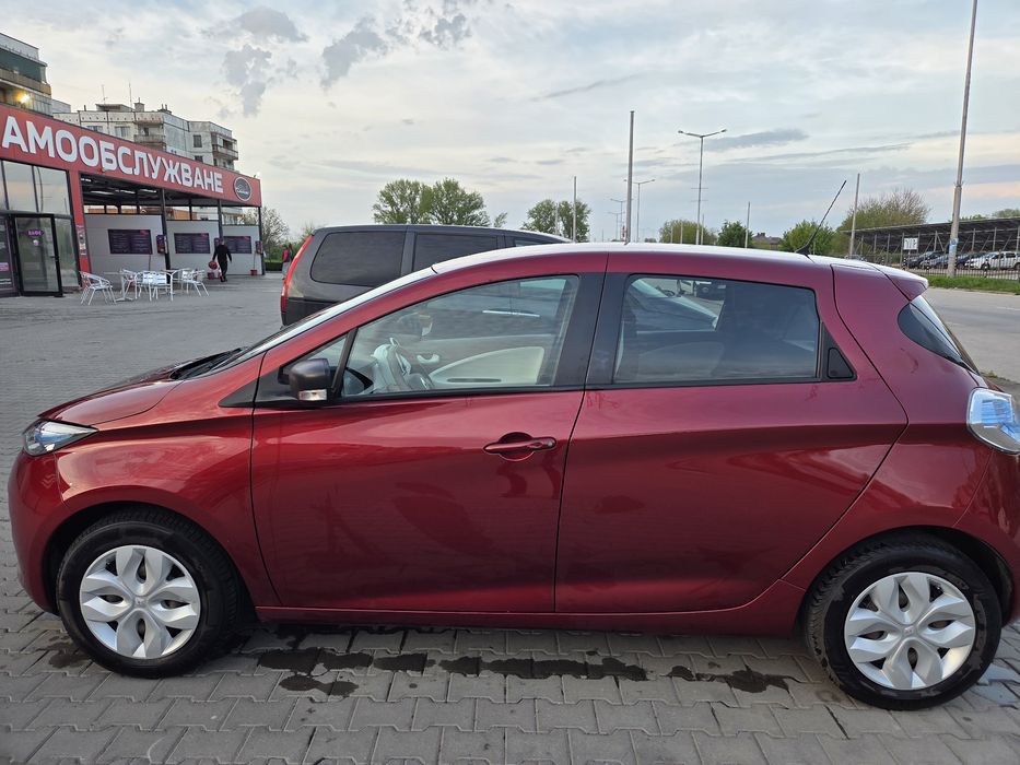 Renaut zoe 2019г. 41кв  58хил !!
