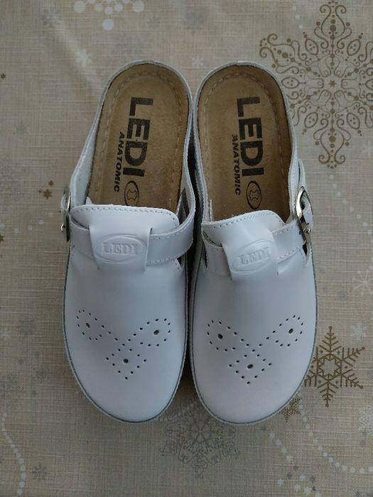 Анатомични чехли