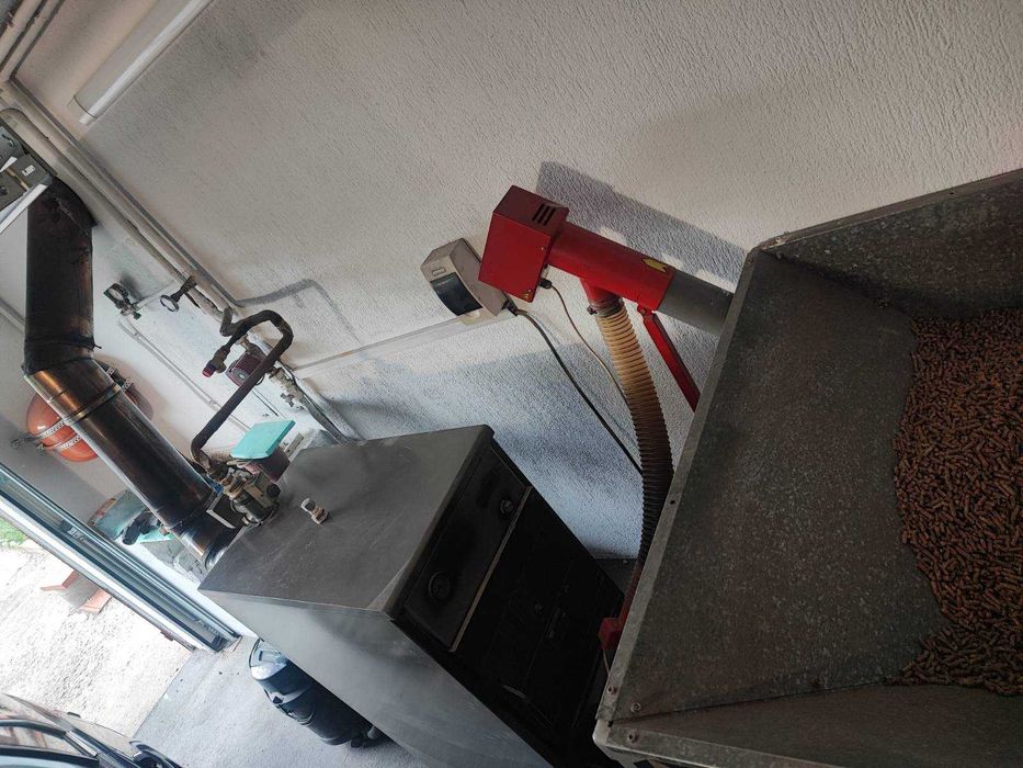 Дава се под наем Къща в с. Мировяне, Област София-град - 200 кв.м за 1390 € - Снимка #13