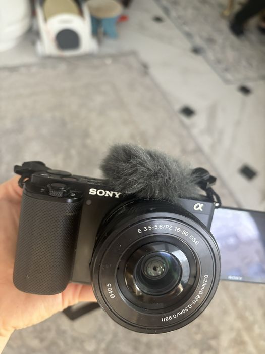 Sony zv - e10 продам