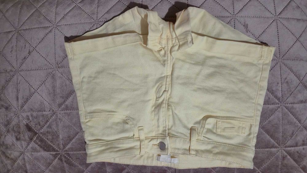 Дамски къси панталони