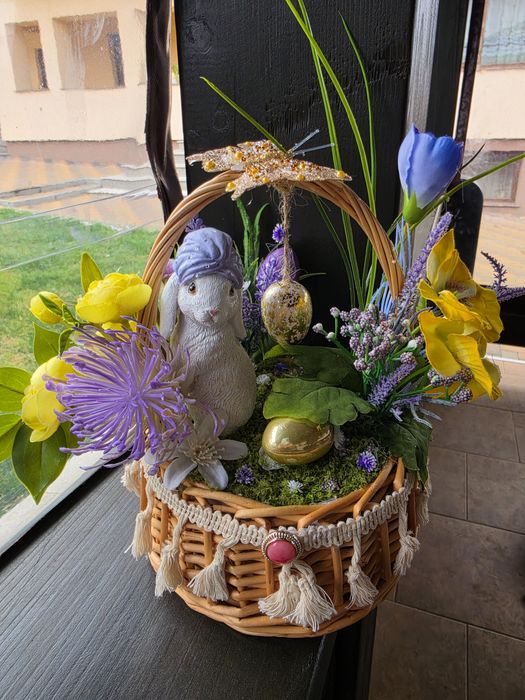 Decoratiune hand made din fliri artificiale