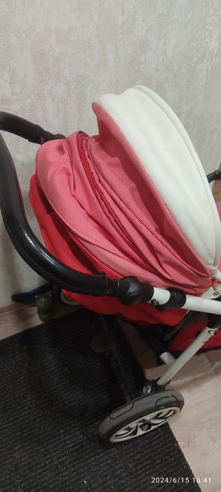 Коляска прогулочная