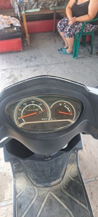 Продам мопед м 8.