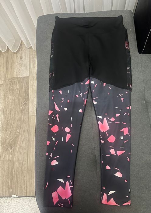 Спортно елегантен черен клин Полиестер