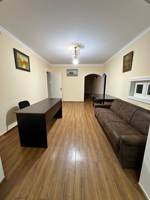 Сдается офис на Нукусской Гламур магазин 4/1/12