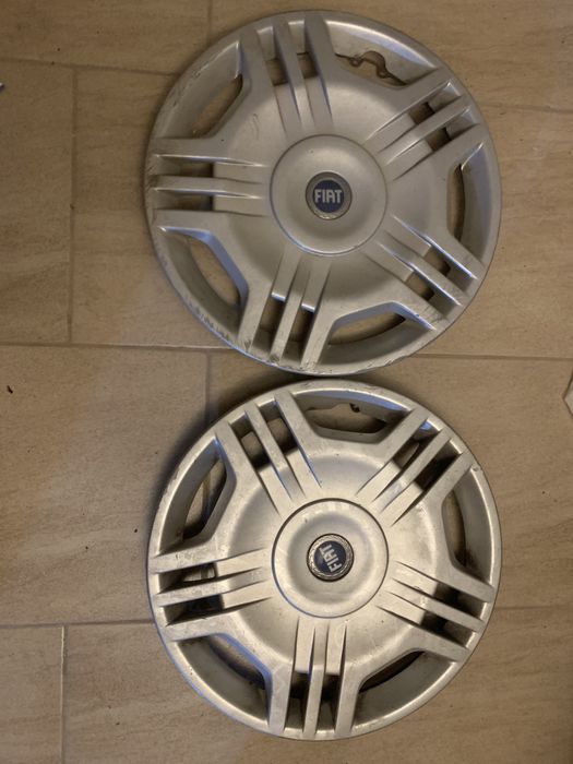 Оригинални тасове фиат 14 цола