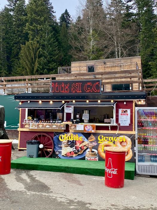 Car vienez fast food!