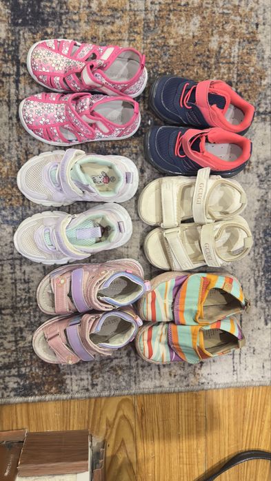 Продам десткую обувь б/у