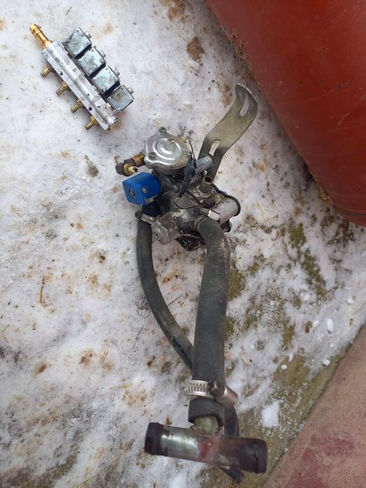 Продам авто газ .