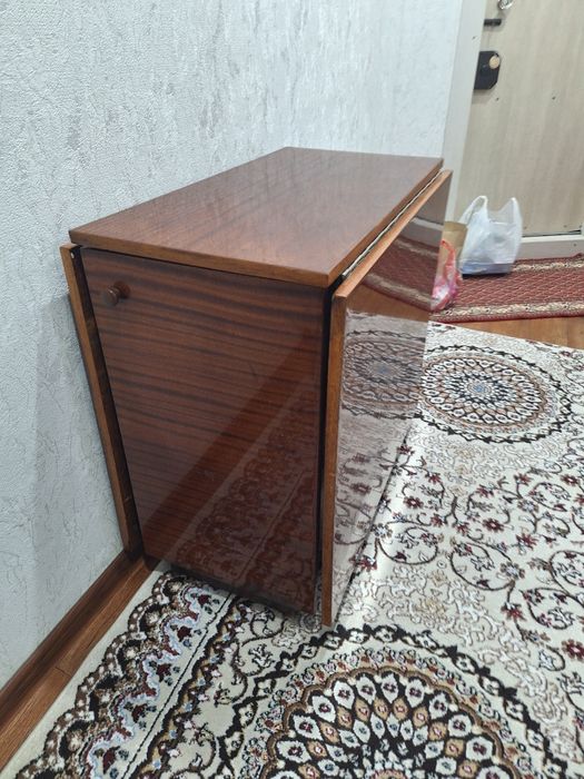 Продам стол книжка, советский