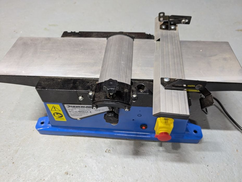 Rindea electrica de banc (Abric) Silverline 344944 - 1800W