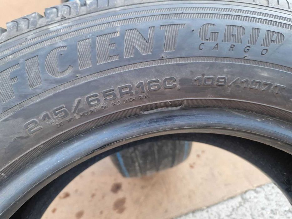 2 Goodyear R16C 215/65 Летни бусови гуми  DOT2419