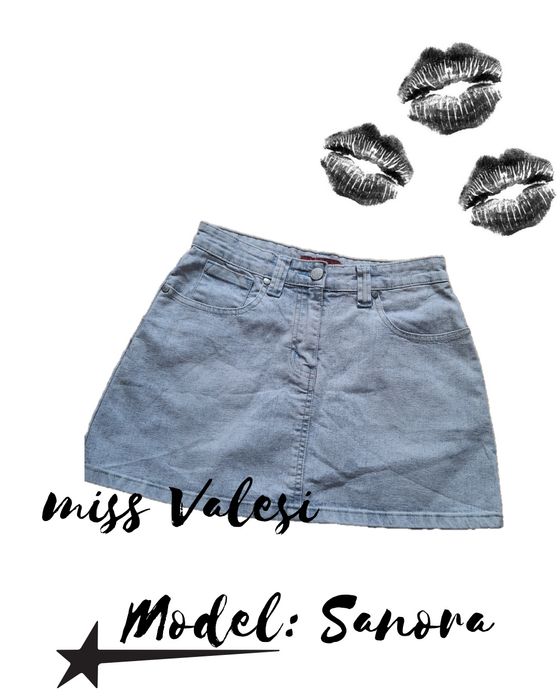 Страхотна винтидж дънкова пола в Y2K стил, марка MISS VALESI,