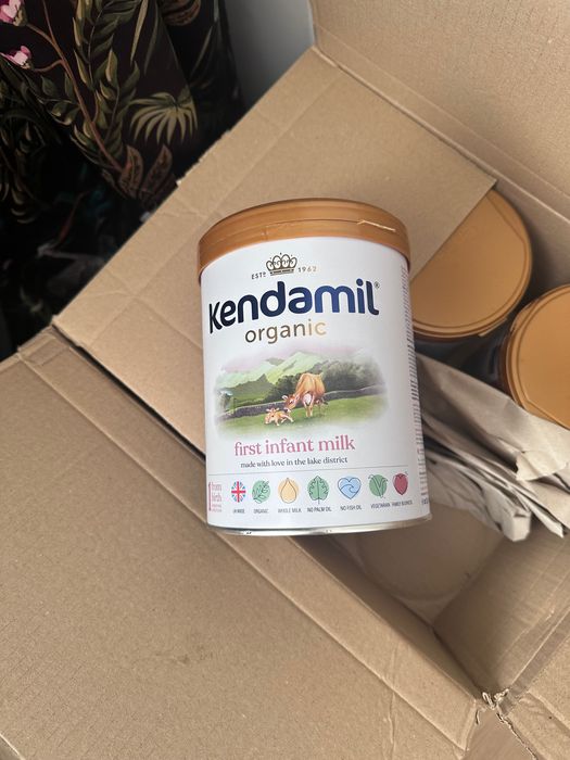 Английско Адаптирано мляко 0-6 месеца Kendamil