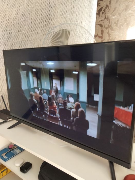 Телевизор LVG Смарт ТВ