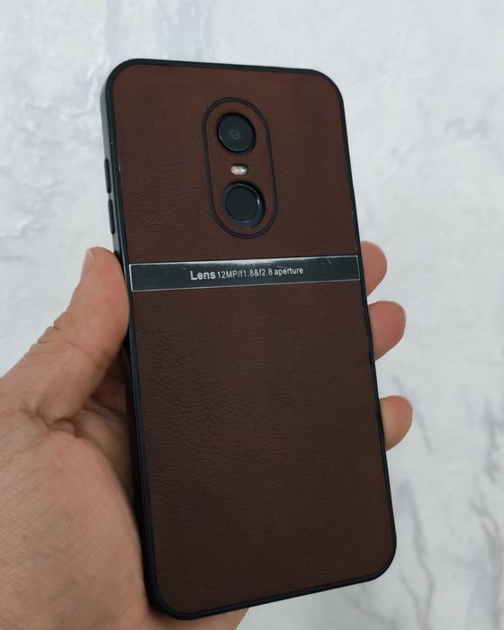 Srochna sotiladi Redmi 5 plus 64 gb  holati yaxshi usta ko'rmaga