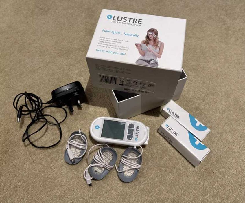 Сбогом АКНЕ! Уред срещу акне LUSTER Pure Light Pro