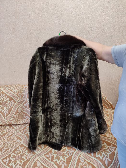 Женская шубка мутоновая