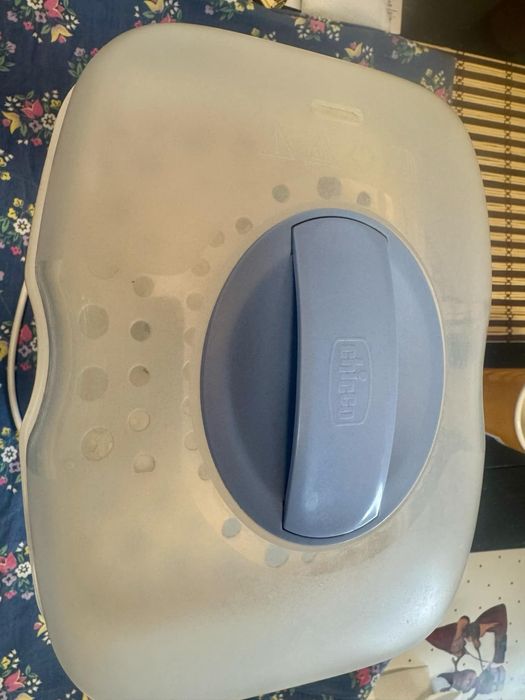 Стерилизатор за бебешки шишета Chicco