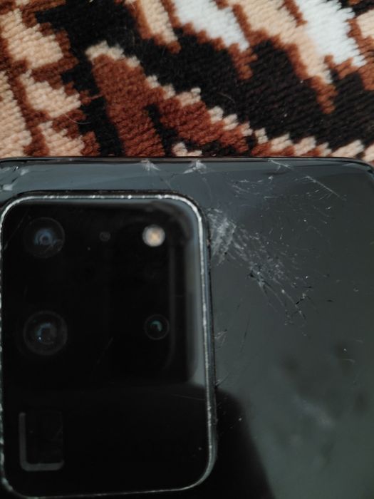 Продаются самсунг с20 ультра