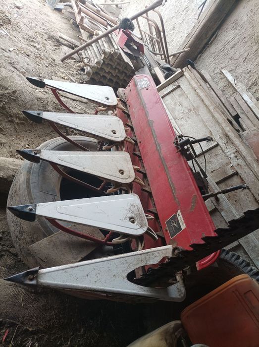 Mini jatka zoʻr xolatda