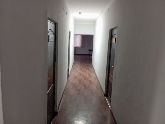 Здание офис помещения под гостиницу, детский сад, школа  итд