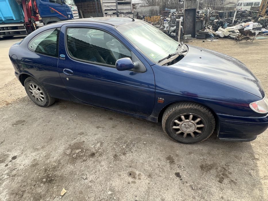 Renault Megane Coach бензин НА ЧАСТИ