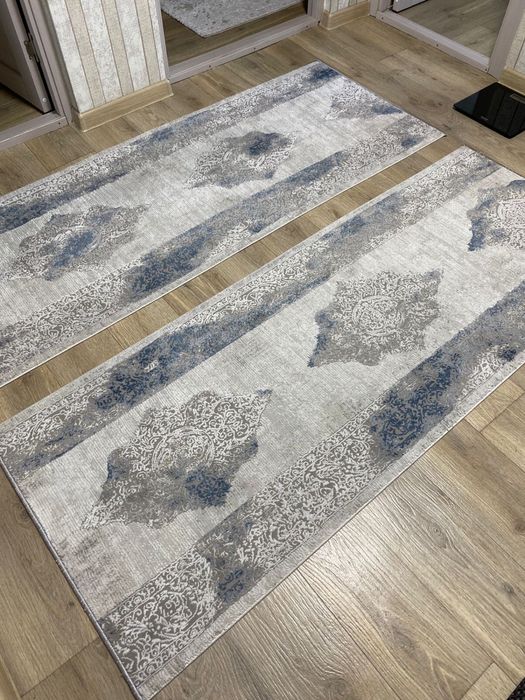 Продам два ковра