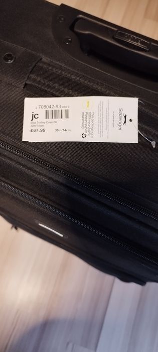 Нов куфар с колелца