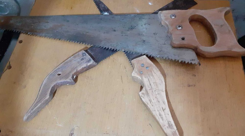 Инструменти - ключове, бургии, триони и длета