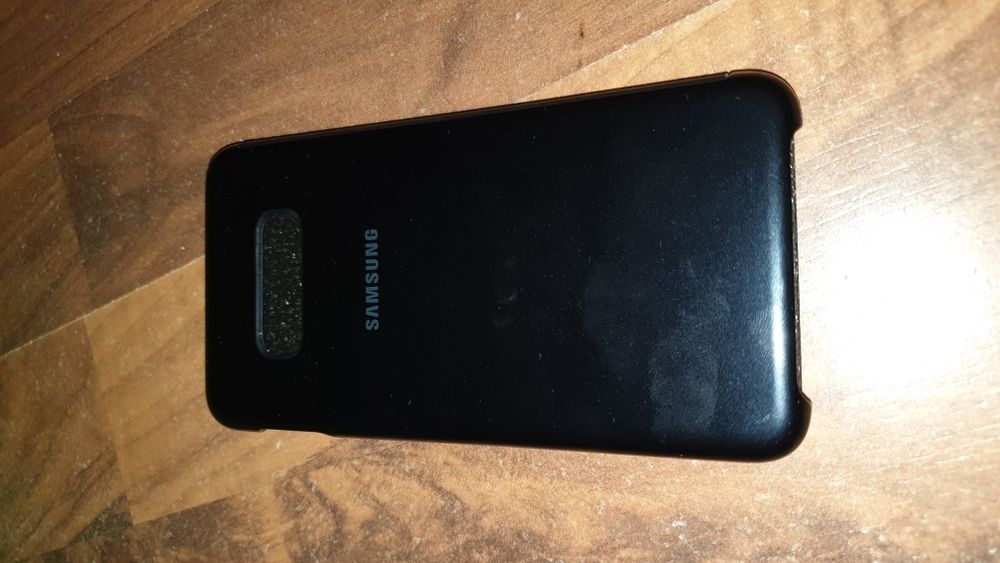 Husa flip smart activa originala Samsung Clear View Cover S10e G970