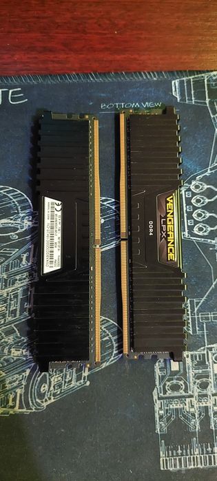 Corsair DDR4 16gb 3200Mhz (2x8GB)