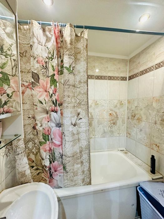 3 комн Командированным,Центр,т.д.Океан