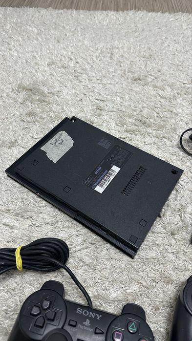 Playstation ps2 slim 90004  + 2 controller