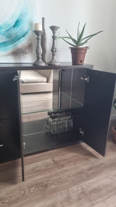 Шкаф под телевизор