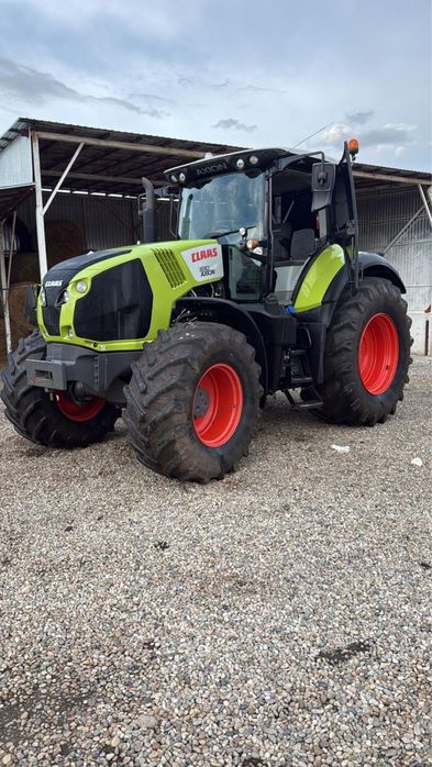 Tractor CLAAS AXION 830