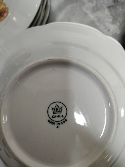 Продам столовый сервиз ГДР.