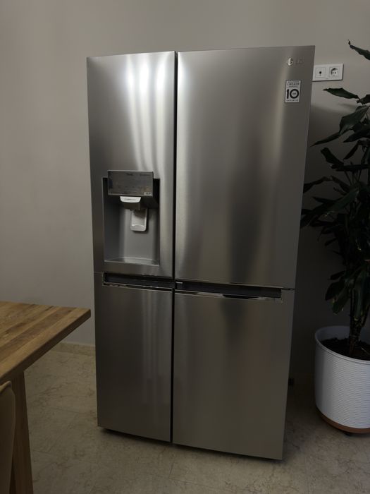 Frigider Side by side LG GSS6676SC No Frost