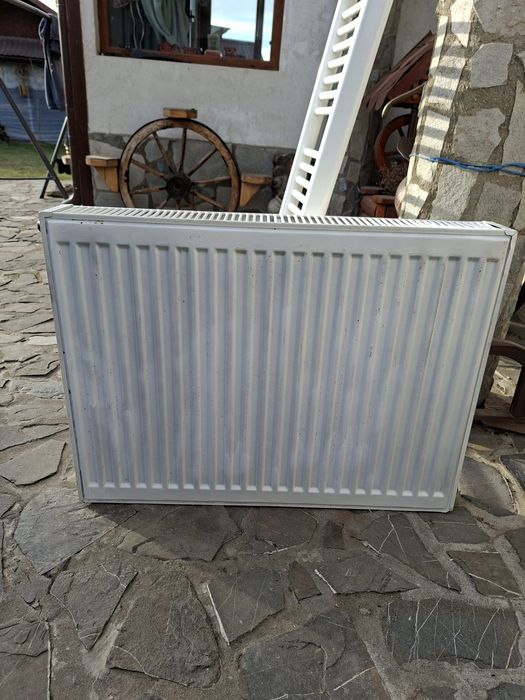 Vind calorifer curbat baie Radox Round  1800 x 600 mm