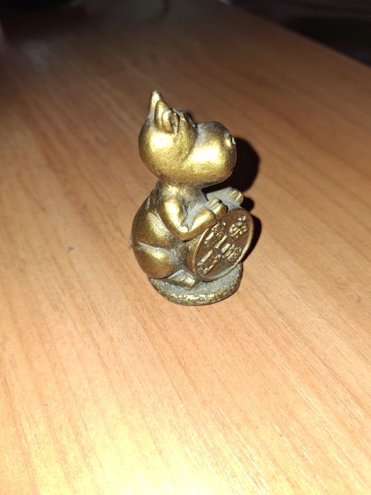 Продаётся розовые сувениры